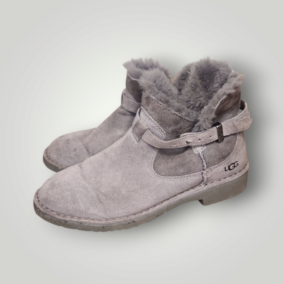 Ugg Elisa Gray Suede Ankle Boots size